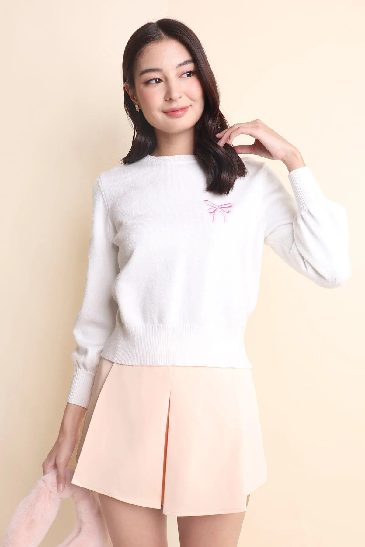 ALLURE RIBBON SWEATER IN WHITE