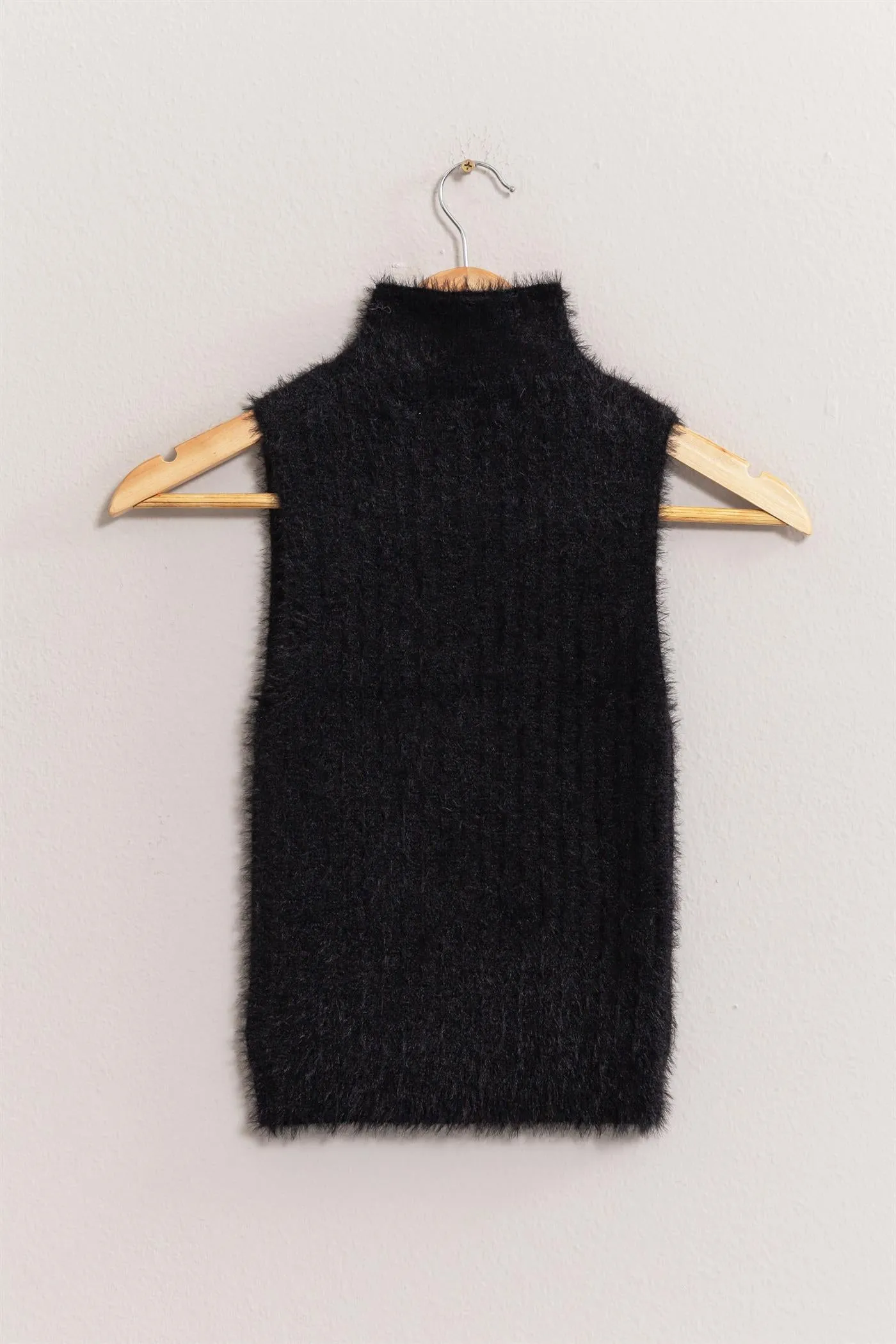 DZ24F139-High Neck Sleeveless Knit Top
