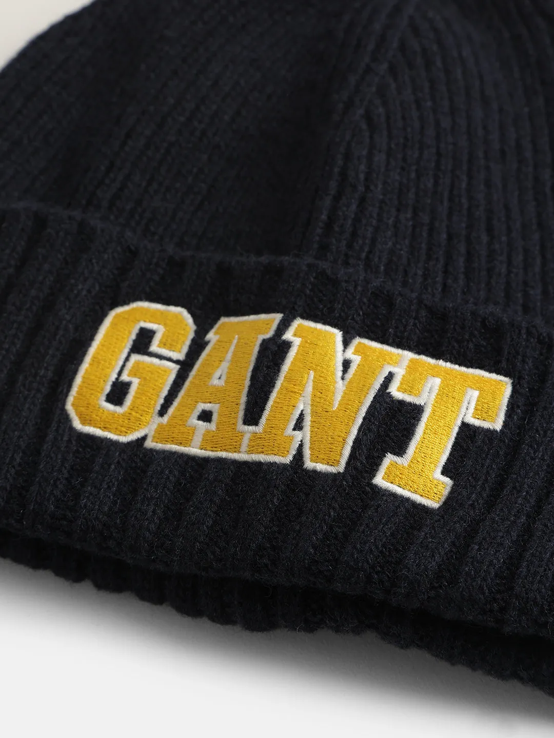Gant Men Blue Solid Muffler with Beanie Cap