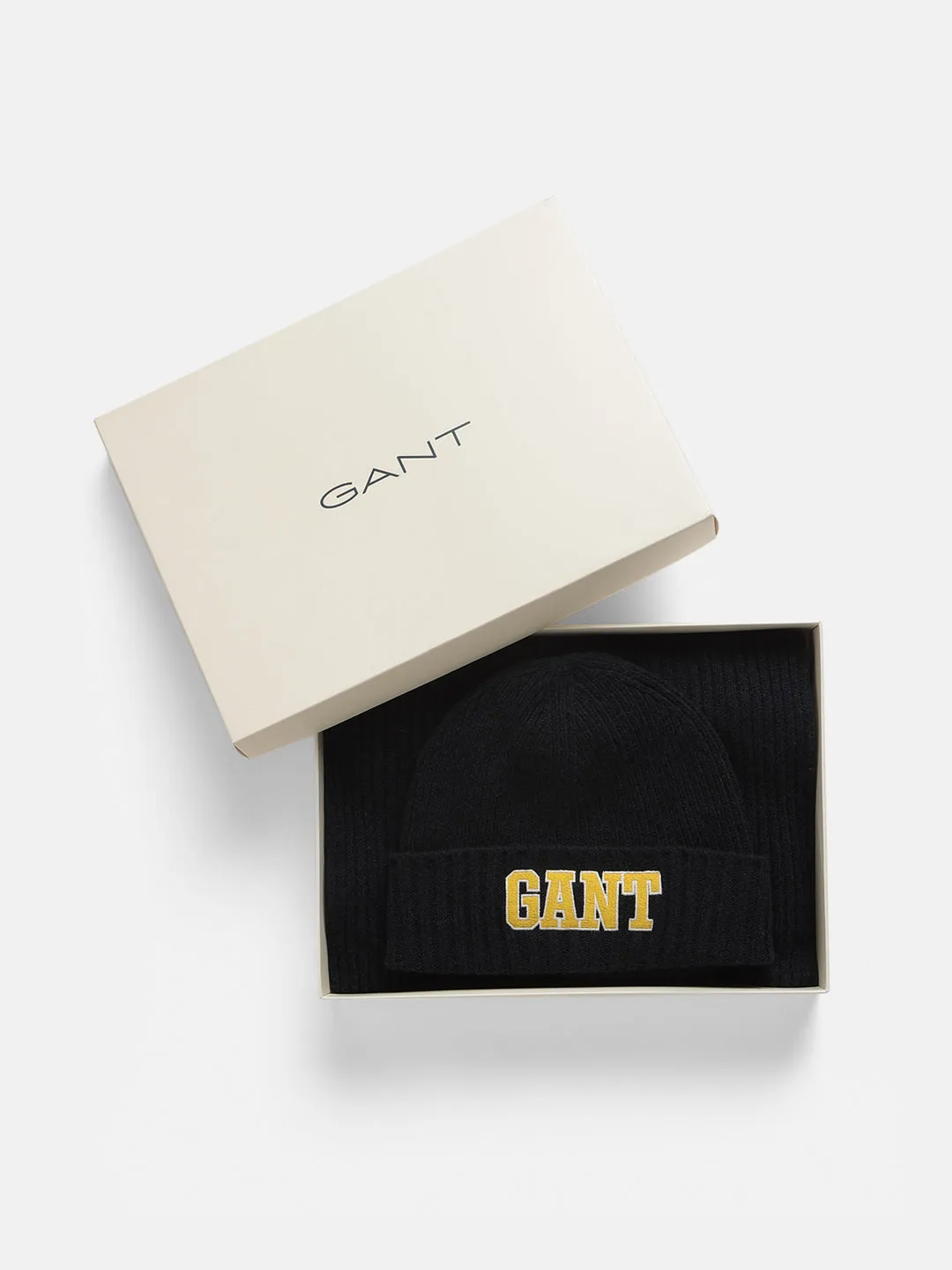 Gant Men Blue Solid Muffler with Beanie Cap