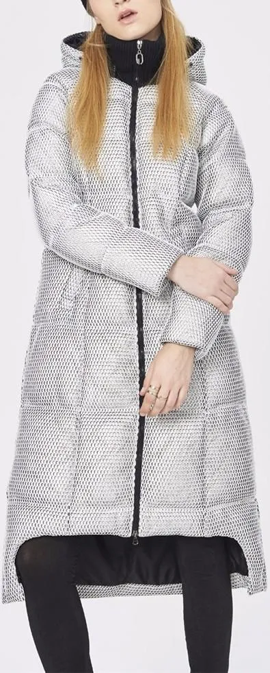 Honeycomb-Mesh Puffer Down Coat