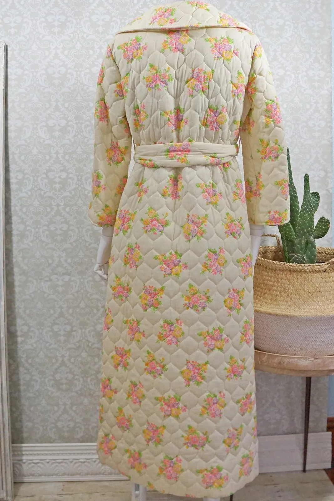 Vintage Quilted Floral Robe